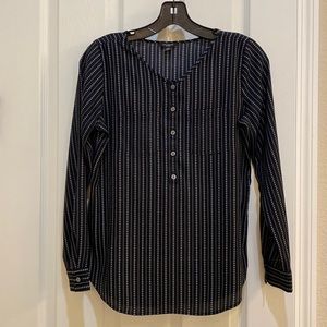 Ann Taylor Petites | Pinstripe blouse sz XSP